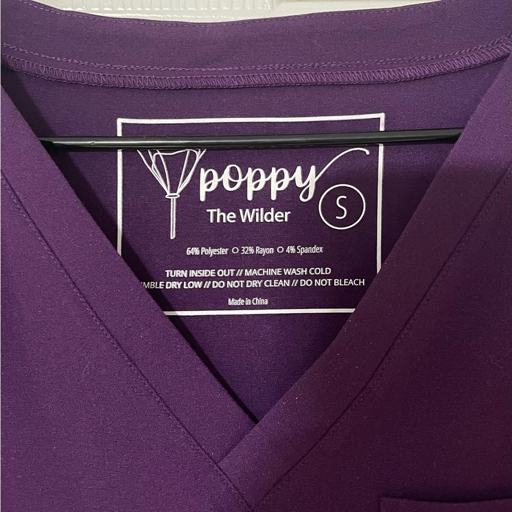 Poppy Scrubs women’s top, S - Picture 2 of 3